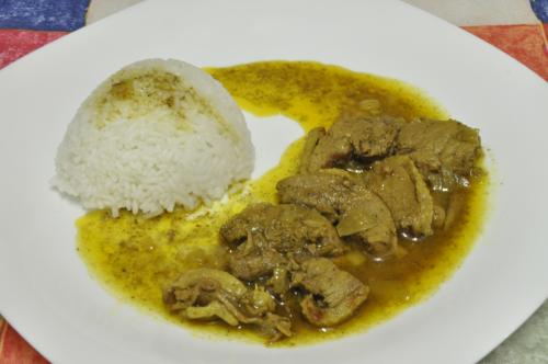 Jak uvařit dušená kachna na kari? Snadné recept, připravený za 30 - 45 minut